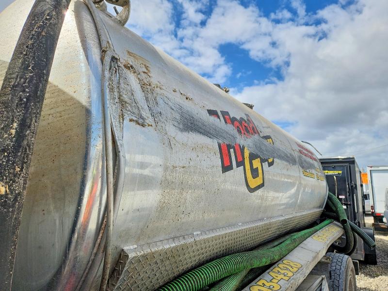 2024 Mack Md VIN 1M2MDBAB3RS073717 COPART salvage auction — ROLLOVER, FL - CERT OF TITLE SLVG REBUILDABLE, sold $2,200 on 2026-07-14 (photo 9)