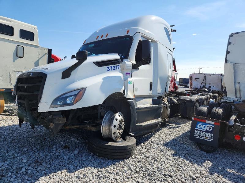 2022 Freightliner All other VIN 3AKJHHDR3NSNG4535 COPART salvage auction — FRONT END, ST, sold $1,000 on 2026-07-30 (photo 2)