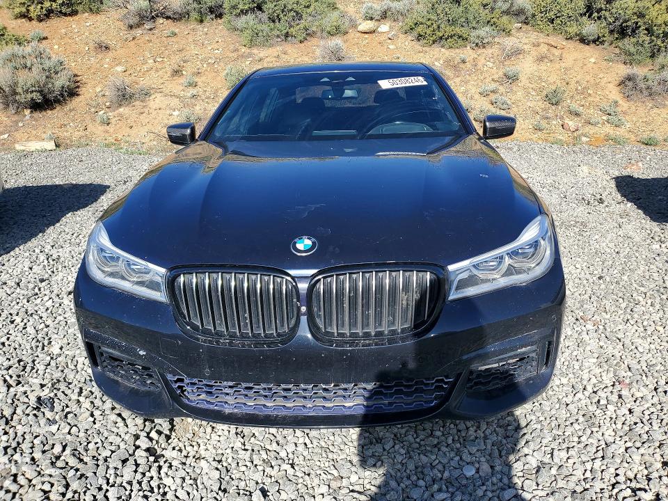 2017 BMW 7 series VIN WBA7F0C33HGM22122 COPART salvage auction — MINOR DENT/SCRATCHES, Ca - Certificate Of Title, sold $6,400 on 2026-07-02 (photo 5)