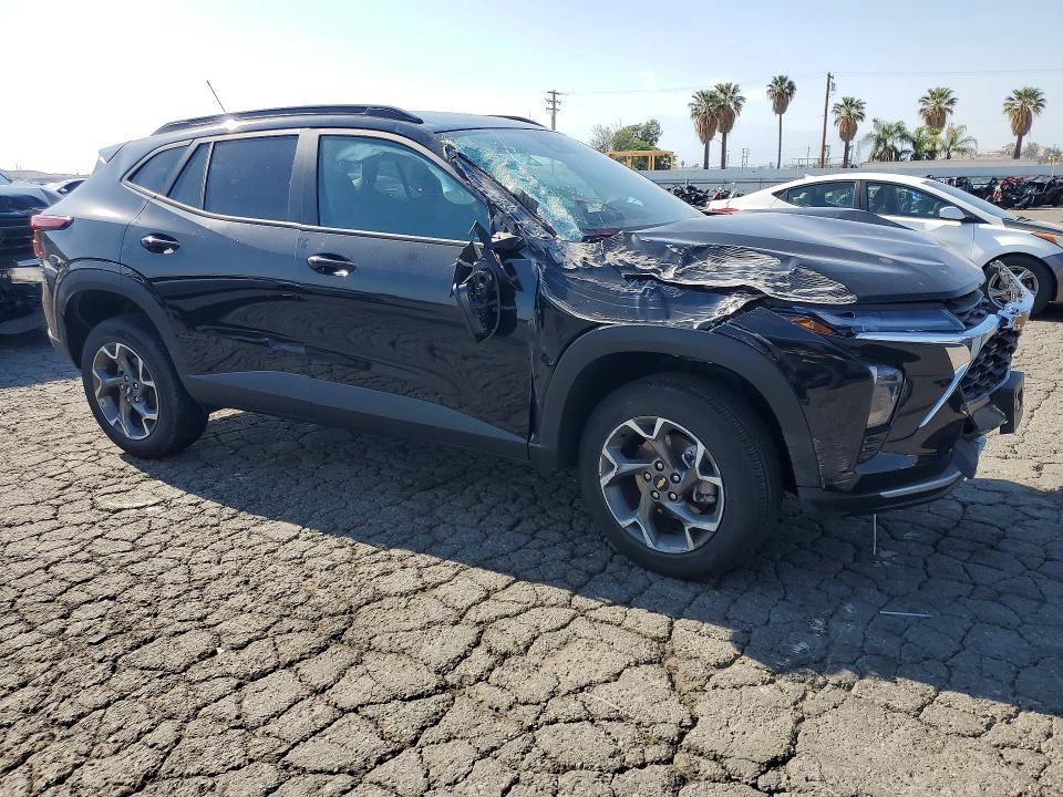 2026 Chevrolet Trax VIN KL77LHEP9TC088931 COPART salvage auction — FRONT END, Fl - Cert Of Title Slvg Rebuildable, sold $3,750 on 2026-07-30 (photo 4)
