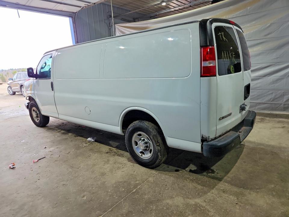 2019 Chev Express VIN 1GCWGBFP4K1204822 COPART salvage auction — NORMAL WEAR, MA - CERT OF TITLE-SALVAGE (P), sold $2,100 on 2026-07-09 (photo 2)