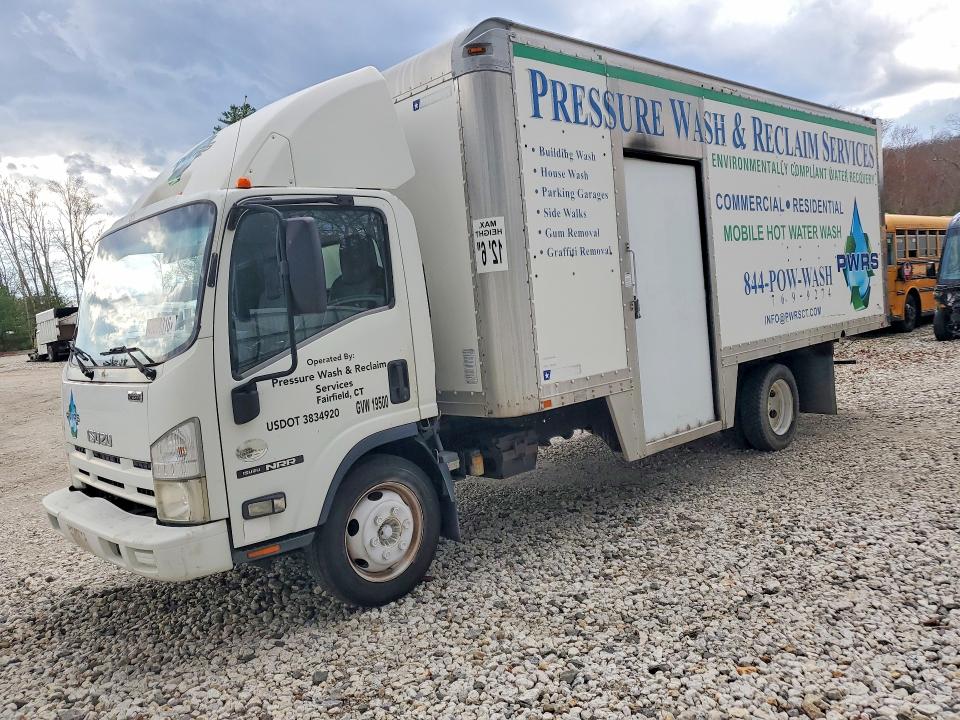 2010 Isuzu Npr VIN JALE5W163A7301561 COPART salvage auction — MINOR DENT/SCRATCHES, CT - CERTIFICATE OF TITLE, sold $6,900 on 2026-07-21 (photo 1)