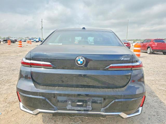 2023 BMW 7 series VIN WBA23EH00PCM21708 COPART salvage auction — Water/Flood, TX - SALVAGE TITLE-FLOOD DAMAGE, sold $36,500 on 2026-05-07 (photo 6)
