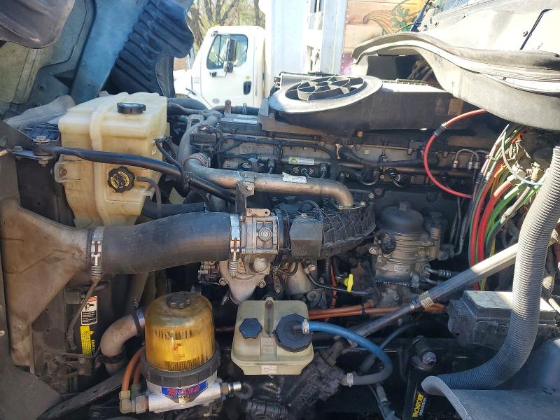 2014 Freightliner All other VIN 3AKJGLD55ESFH3338 COPART salvage auction — ROLLOVER, OH - CERT OF TITLE-SALVAGE (P), sold $125 on 2026-08-27 (photo 7)