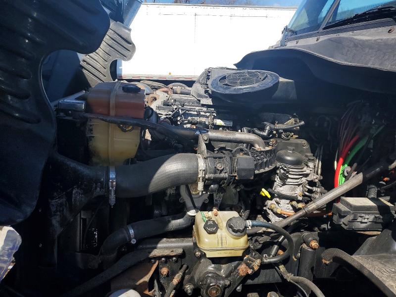 2015 Freigliner All other VIN 1FUJGLD69FLGL9562 COPART salvage auction — MECHANICAL, MA - CERTIFICATE OF TITLE, sold $5,800 on 2026-07-31 (photo 7)
