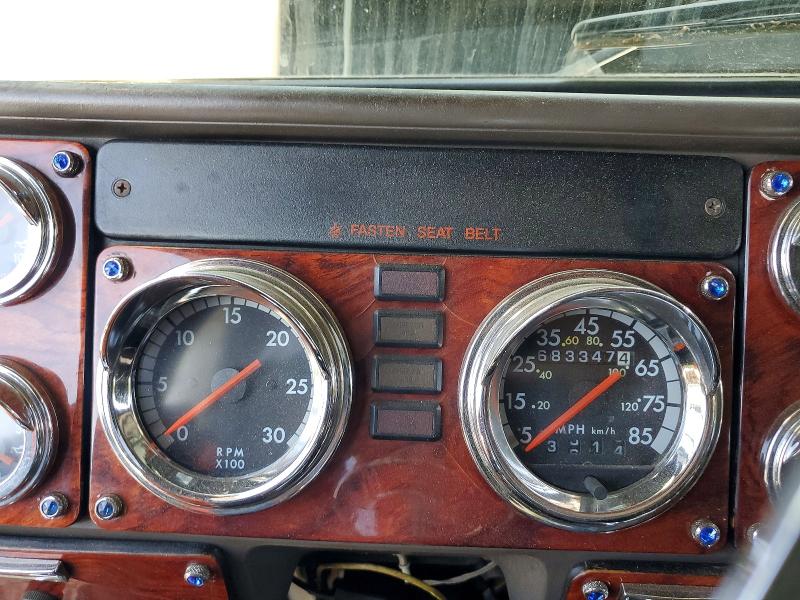 2005 Freightliner All models VIN 1FUJAPAV15DU99016 COPART salvage auction — ALL OVER, ST, sold $3,050 on 2026-07-06 (photo 8)