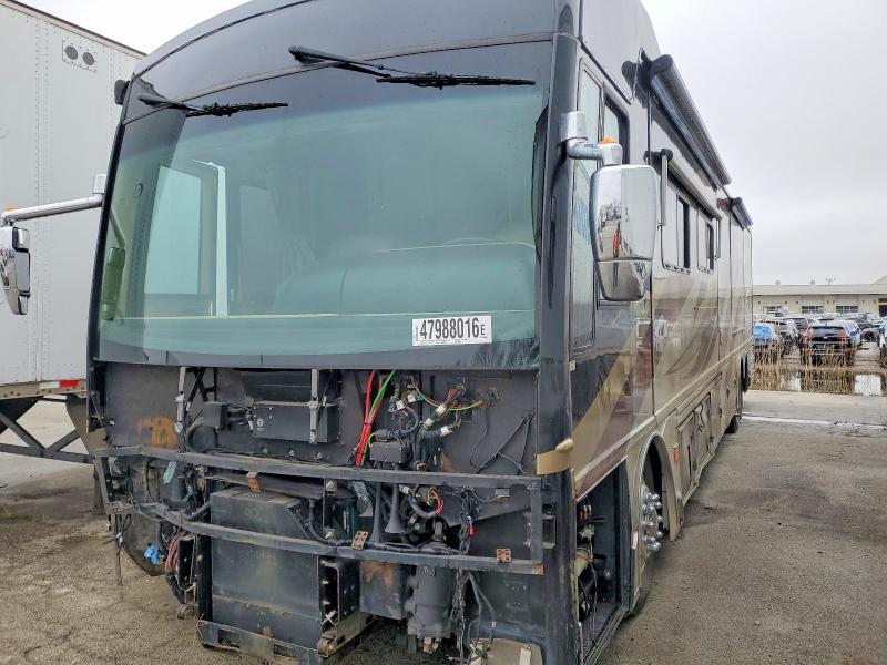 2007 Volv Unknown VIN 4VZAT1C977C059498 COPART salvage auction — FRONT END, IN - CERTIFICATE OF TITLE, sold $19,500 on 2026-07-21 (photo 2)