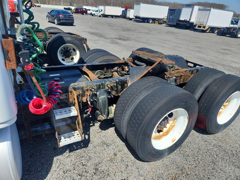 2015 Freightliner All other VIN 1FUJGLD67FLGJ1338 COPART salvage auction — MECHANICAL, NH - CERTIFICATE OF TITLE, sold $8,500 on 2026-07-29 (photo 9)