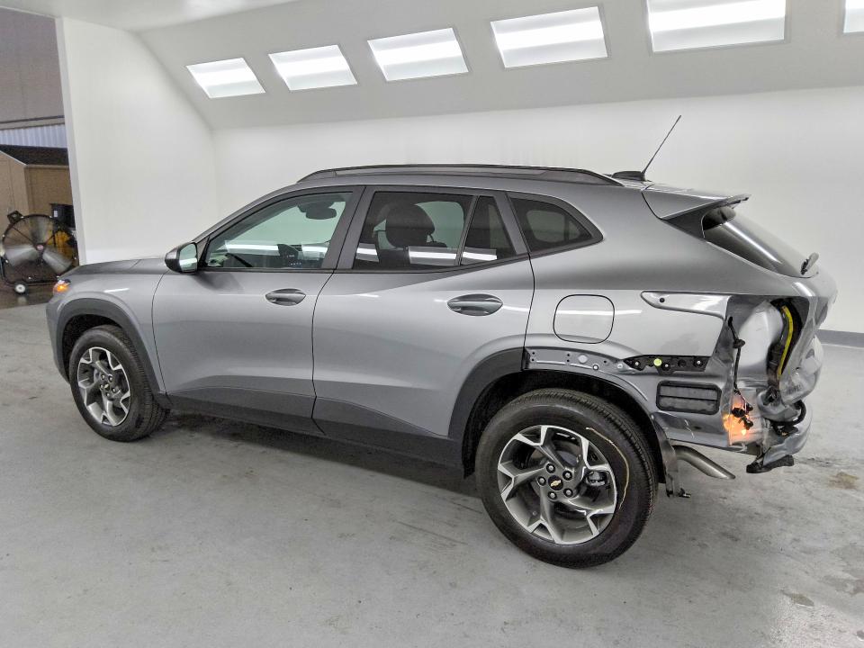 2025 Chevrolet Trax VIN KL77LHEPXSC170097 COPART salvage auction — REAR END, AZ - CERTIFICATE OF TITLE (P), sold $12,100 on 2026-08-26 (photo 2)