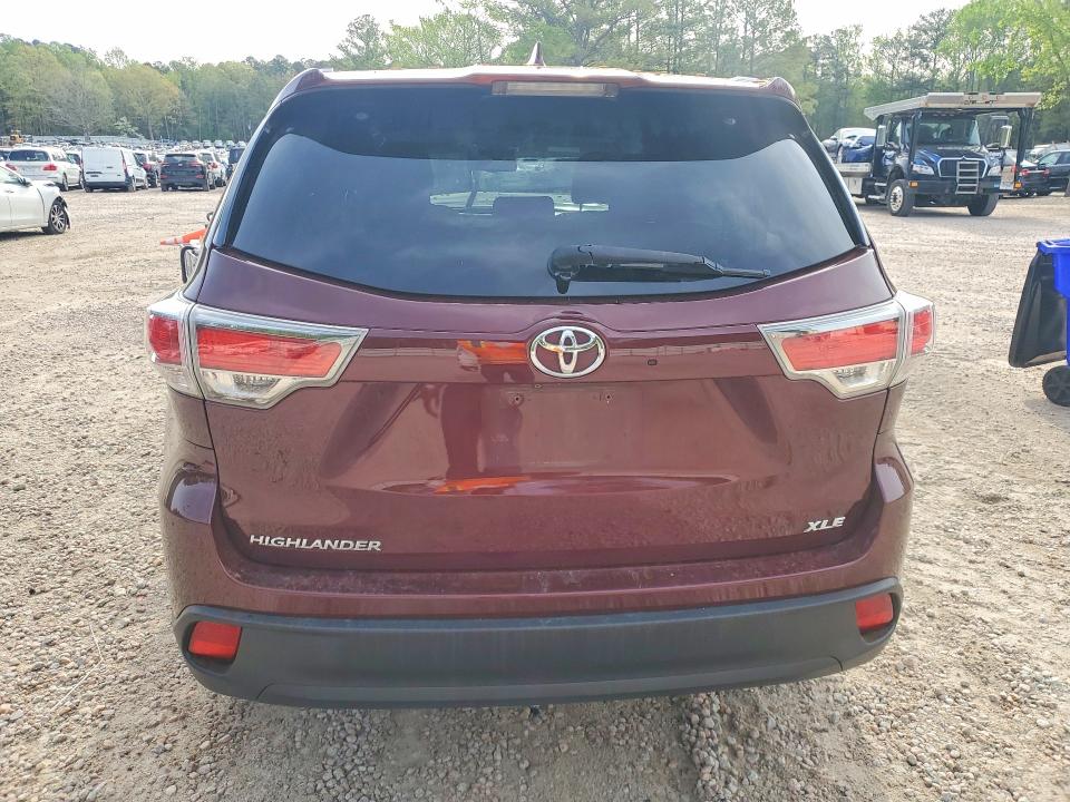 2016 Toyota Highlander VIN 5TDKKRFH3GS125778 COPART salvage auction — FRONT END, NC - SALVAGE CERTIFICATE OF TITLE, sold $5,700 on 2026-07-31 (photo 6)