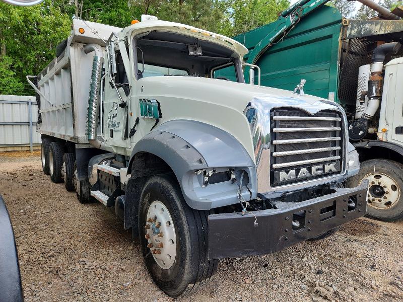 2012 Mack All models VIN 1M2AX04C5CM012125 COPART salvage auction — SIDE, VA - CERT OF TITLE - SALVAGE, sold $20,000 on 2026-07-09 (photo 1)