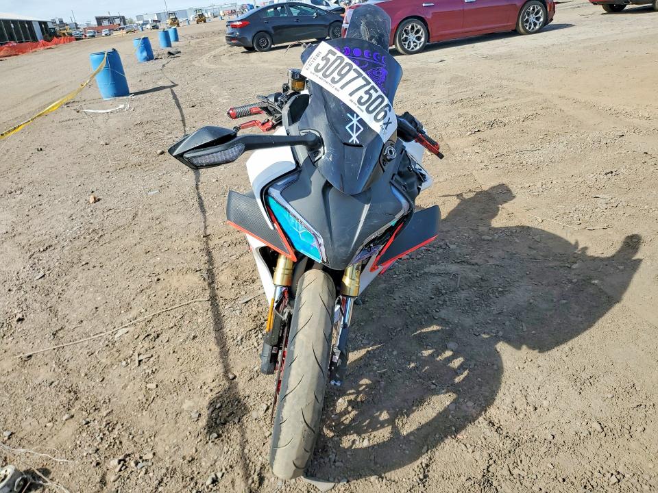 2025 Cf moto All other VIN LCEPESLA0S6002699 COPART salvage auction — SIDE, SC, sold $1,100 on 2026-07-23 (photo 2)