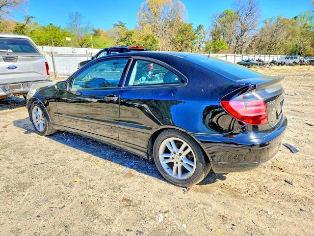 2002 Merz C-class VIN WDBRN47J82A164638 COPART salvage auction — MECHANICAL, CT, sold $250 on 2026-07-28 (photo 2)