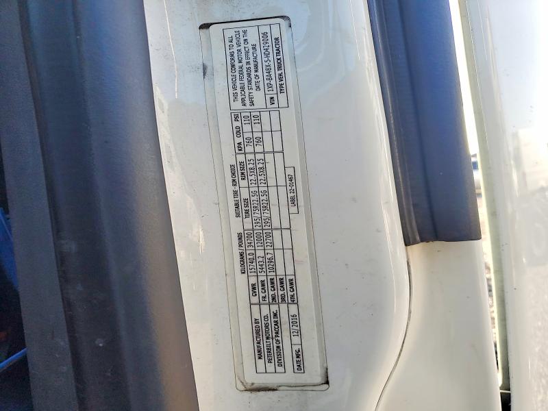 2017 Peterbilt All models VIN 1XPBA48X5HD429006 COPART salvage auction — NORMAL WEAR, IN - CERTIFICATE OF TITLE, sold $5,500 on 2026-08-25 (photo 1)