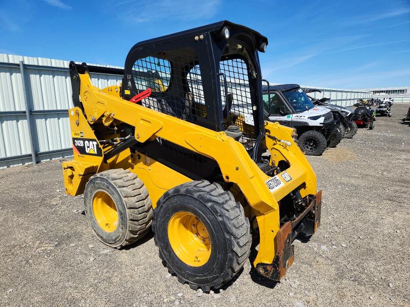 2019 Caterillar 242d hf. r VIN CAT0242DEDZT05057 — COPART salvage auction photo