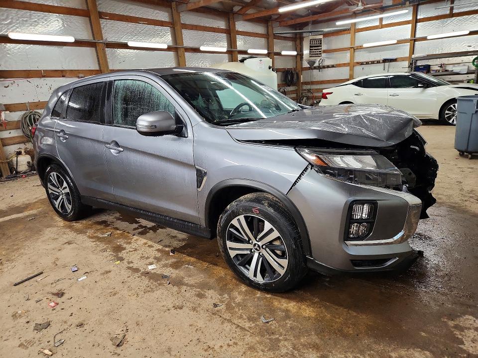 2025 Mitsubishi Outlander VIN JA4ARUAU2SU006956 COPART salvage auction — FRONT END, Id - Cert Of Title-Junk, sold $7,500 on 2026-07-27 (photo 4)