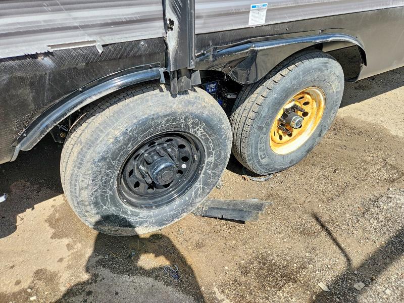 2026 Catalina Recreation VIN 5ZT2CA9B8TX037012 COPART salvage auction — ROLLOVER, IN - CERT OF TITLE-SALVAGE TITLE, sold $4,650 on 2026-07-23 (photo 8)