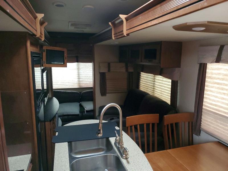 2015 Grand design Reflection VIN 573FR3226F3302182 COPART salvage auction — ROOF, AR - CERTIFICATE OF TITLE, sold $8,500 on 2026-07-14 (photo 6)