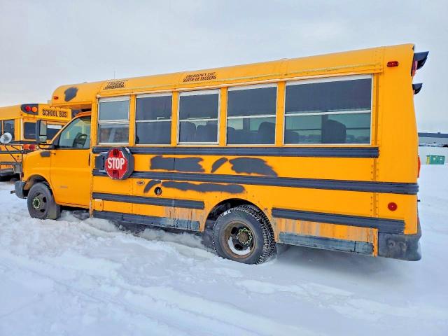2011 Chev Express VIN 1GB6G5BG0B1104891 COPART salvage auction — NORMAL WEAR, AB - BOS - ACTIVE, sold $1,800 on 2026-07-22 (photo 2)