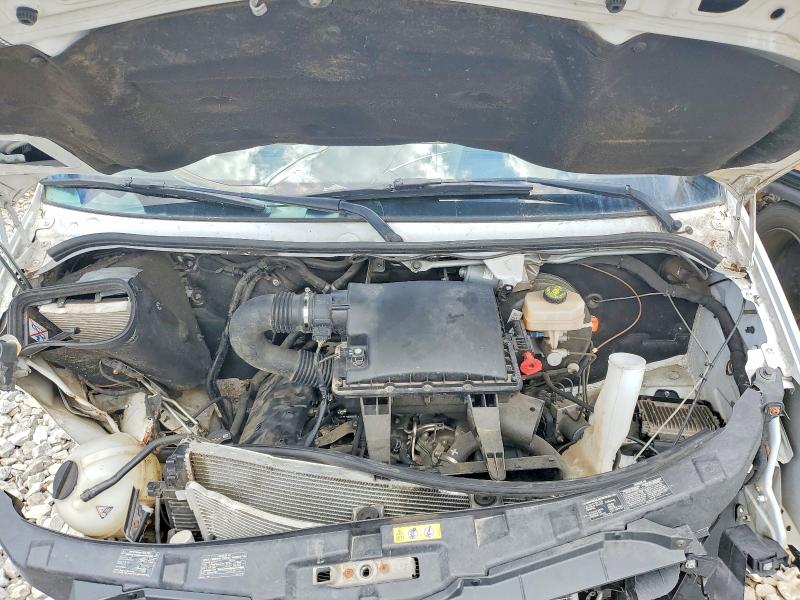2014 Winnibago Sprinter VIN WDAPF4CC8E9565757 COPART salvage auction — ALL OVER, ST, sold $250 on 2026-07-30 (photo 7)