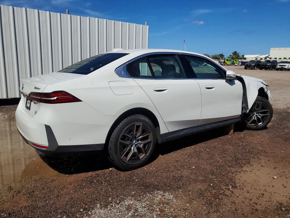 2026 BMW 5 series VIN WBA43FJ01TCV64041 COPART salvage auction — FRONT END, SC, sold $11,300 on 2026-07-20 (photo 3)