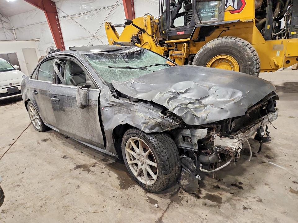 2015 Audi A4 VIN WAUBFAFL1FN023214 COPART salvage auction — ROLLOVER, Vt - Cert Of Title-Salvage Vehicle, sold $275 on 2026-07-20 (photo 4)