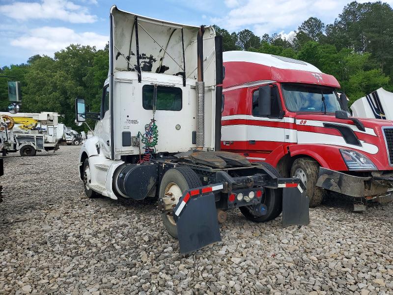 2014 Kenworth All other VIN 1XKYA48X2EJ402424 COPART salvage auction — NORMAL WEAR, IN - CERTIFICATE OF TITLE, sold $7,000 on 2026-07-27 (photo 3)