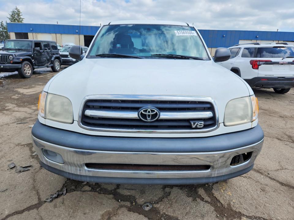 2000 Toyota Tundra VIN 5TBBT4415YS122431 COPART salvage auction — MINOR DENT/SCRATCHES, Mi - Dealer Only Clean Title, sold $675 on 2026-07-07 (photo 5)