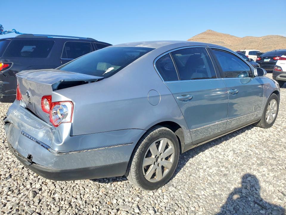 2007 Volkswagen Passat VIN WVWAK73C27P047917 COPART salvage auction — REAR END, Nv - Salvage Title, sold $125 on 2026-07-27 (photo 3)