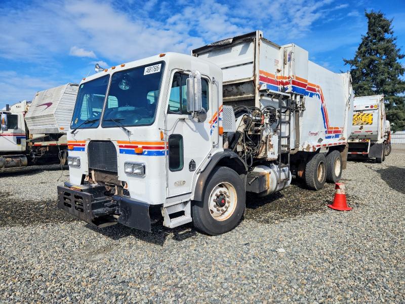 2009 Peterbilt All other VIN 3BPZL50X39F719301 COPART salvage auction — MINOR DENT/SCRATCHES, FL - CERTIFICATE OF DESTRUCTION, sold $1,000 on 2026-07-31 (photo 2)