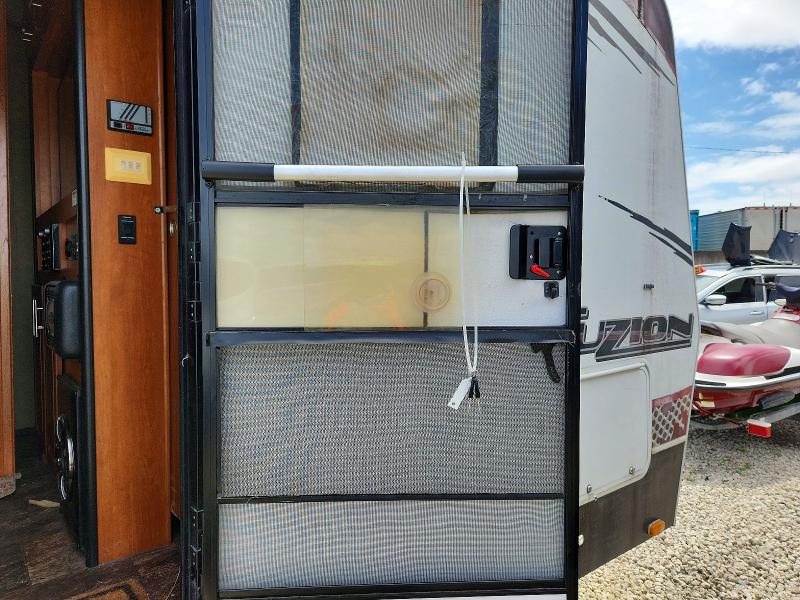 2012 Kyrv Trailer VIN 4YDT30028CF810416 COPART salvage auction — VANDALISM, ID - SALVAGE CERTIFICATE OF TITLE, sold $15 on 2026-07-28 (photo 8)