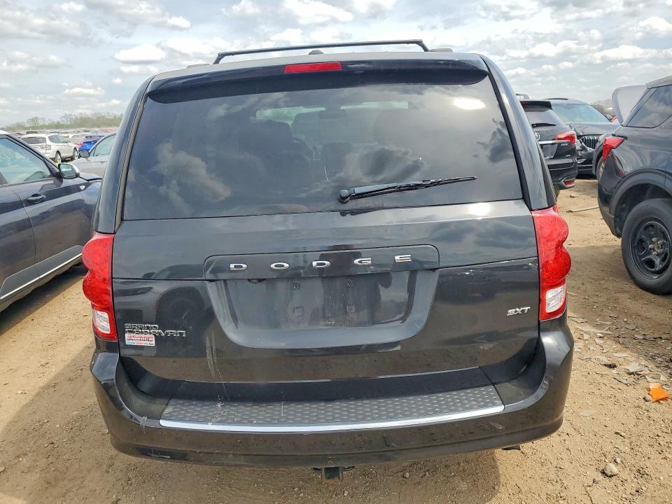 2020 Dodge Caravan VIN 2C4RDGCG1LR152893 COPART salvage auction — FRONT END, Il - Certificate Of Title, sold $1,800 on 2026-07-05 (photo 6)
