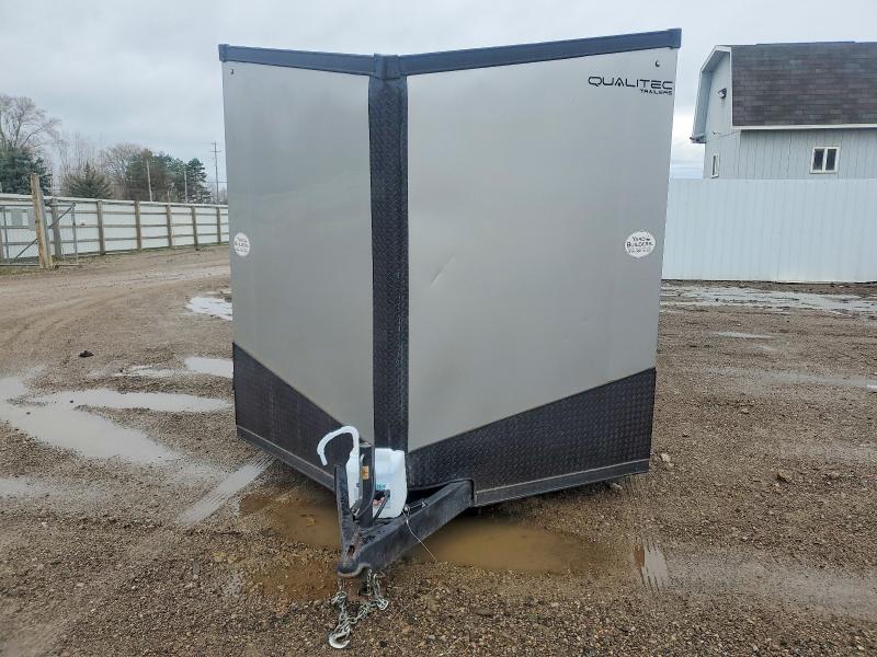 2022 Quality trailer Unknown VIN 56UBE2022PB004137 COPART salvage auction — ROOF, MI - DEALER ONLY CLEAN TITLE, sold $3,900 on 2026-07-07 (photo 8)