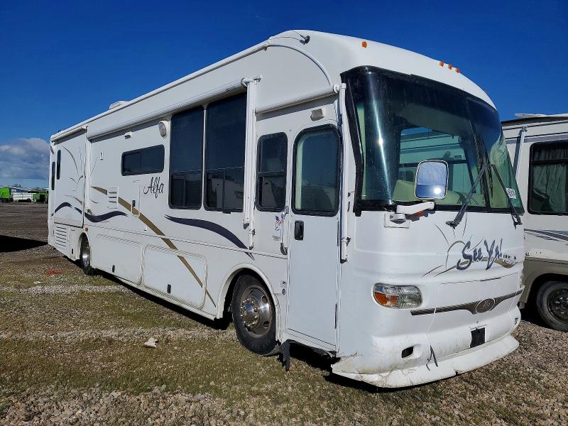 2004 Frht All other VIN 4UZAAHAK24CM37398 COPART salvage auction — FRONT END, UT - SALVAGE CERTIFICATE, sold $2,200 on 2026-07-09 (photo 1)