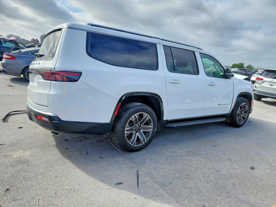 2025 Jeep Wagoneer VIN 1C4SJSBPXSS538417 COPART salvage auction — FRONT END, Fl - Certificate Of Destruction, sold $11,700 on 2026-07-22 (photo 3)