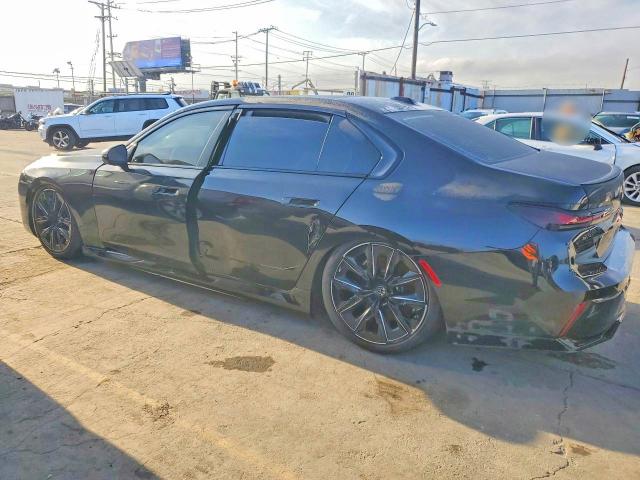 2025 BMW I7 VIN WBY43EJ08SCU94256 COPART salvage auction — Rear End, NV - DIS/DLR/EXP ONLY SALVAGE TITLE, sold $28,000 on 2026-05-11 (photo 2)