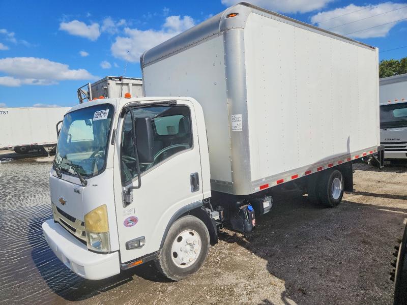2020 Chev C/k4500 VIN JALCDW164L7010824 COPART salvage auction — MINOR DENT/SCRATCHES, CT, sold $10,600 on 2026-07-28 (photo 2)