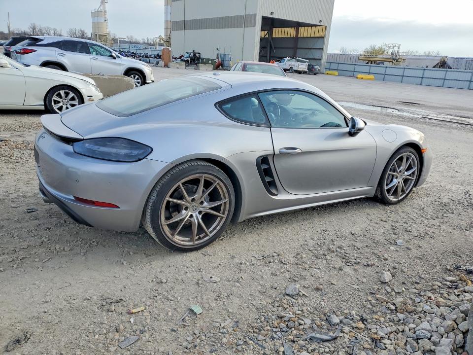 2019 Porsche Cayman VIN WP0AA2A81KS260996 COPART salvage auction — MINOR DENT/SCRATCHES, Mo - Certificate Of Title (P), sold $27,000 on 2026-07-17 (photo 3)