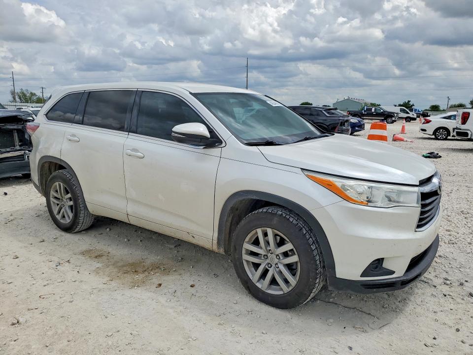 2014 Toyota Highlander VIN 5TDZARFH1ES005010 COPART salvage auction — NORMAL WEAR, Tx - Certificate Of Title, sold $7,600 on 2026-07-30 (photo 4)