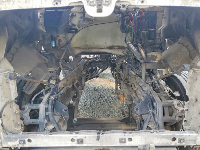 2018 Kenworth All other VIN 1XKZDP9X4JJ223176 COPART salvage auction — STRIPPED, NC - DLR ONLY-CLEAN/OVER 25% DAMAGE, sold $7,300 on 2026-07-30 (photo 7)