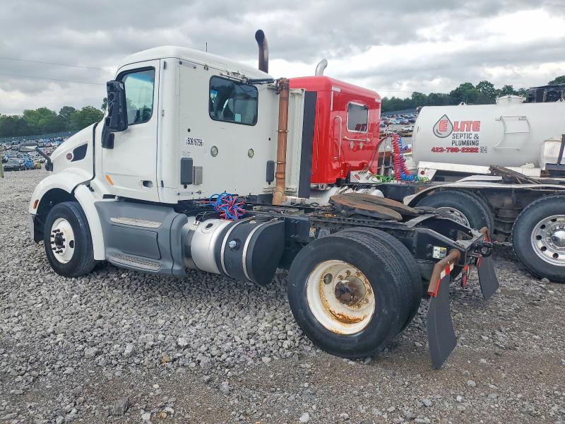 2015 Peterbilt All models VIN 1XPBA48X8FD299395 COPART salvage auction — STRIPPED, IN - CERTIFICATE OF TITLE, sold $5,000 on 2026-07-09 (photo 3)