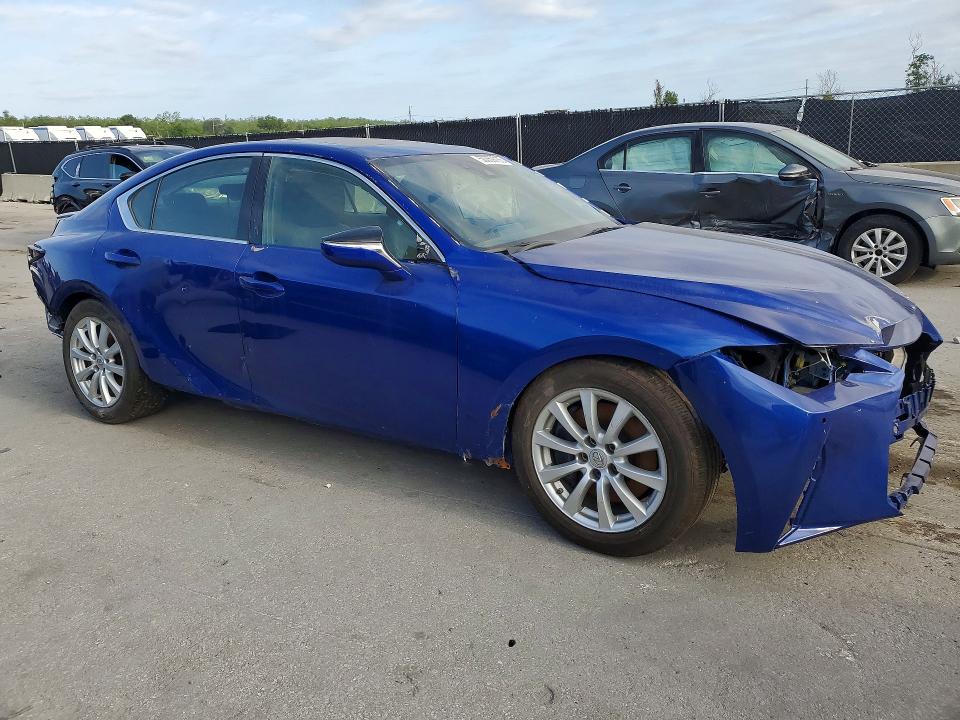 2023 Lexus Is VIN JTHGZ1E26P5031088 COPART salvage auction — REAR END, Il - Salvage Certificate, sold $13,400 on 2026-07-30 (photo 4)