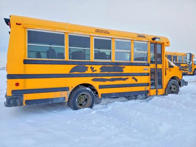 2011 Chev Express VIN 1GB6G5BG0B1104891 COPART salvage auction — NORMAL WEAR, AB - BOS - ACTIVE, sold $1,800 on 2026-07-22 (photo 3)