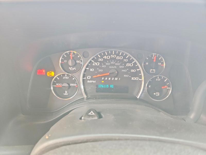 2011 Thomabuses Express VIN 1GB3G3BGXB1165205 COPART salvage auction — MINOR DENT/SCRATCHES, CT, sold $2,500 on 2026-09-23 (photo 9)
