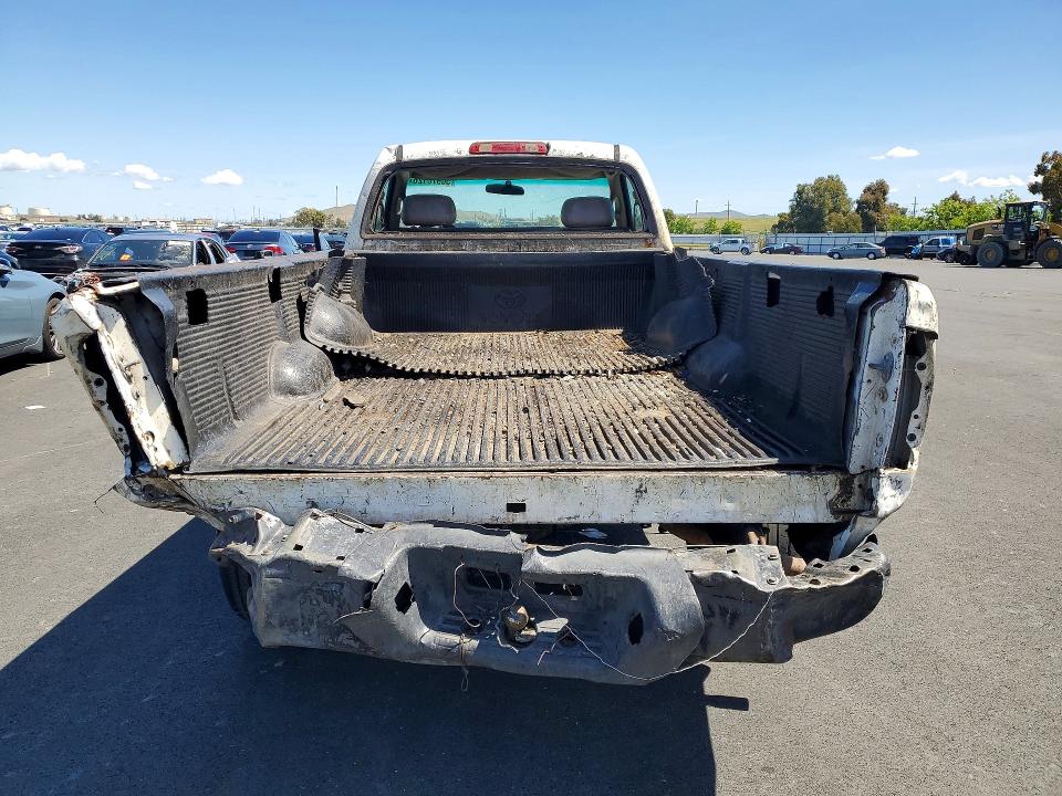 2000 Toyota Tundra VIN 5TBJN3217YS107853 COPART salvage auction — DAMAGE HISTORY, Ca - Dis/Dlr/Exp App For Dup Salvag, sold $1,950 on 2026-07-20 (photo 6)