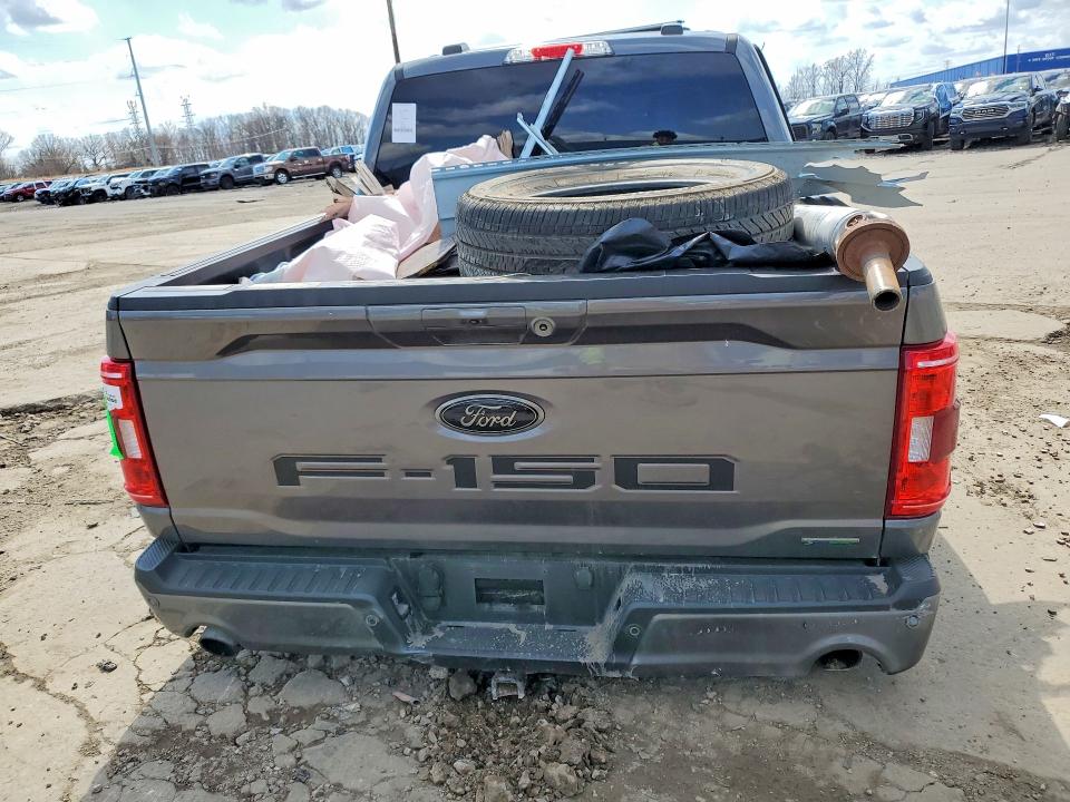 2022 Ford F150 VIN 1FTFW1E88NFB16175 COPART salvage auction — ROLLOVER, Mi - Certificate Of Title, sold $9,700 on 2026-07-10 (photo 6)