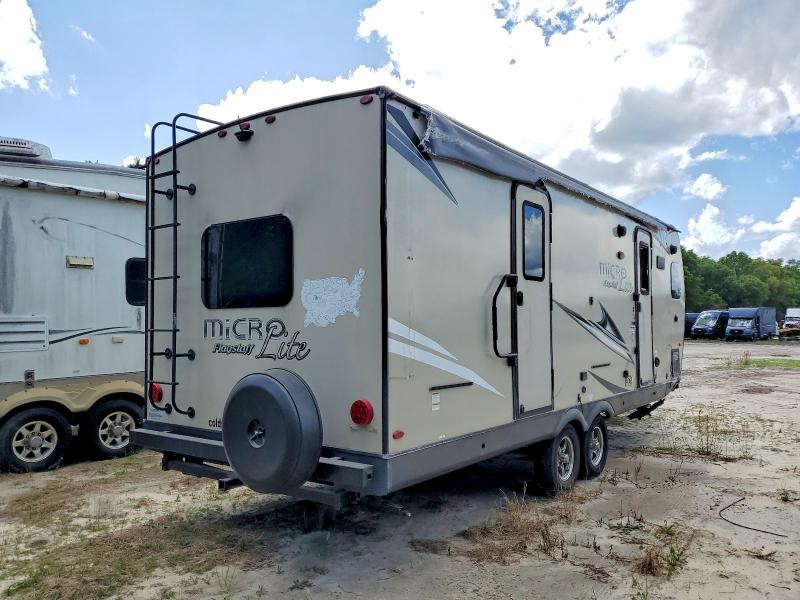 2021 Foresriver All models VIN 4X4TFLB20MZ174822 COPART salvage auction — SIDE, NH - CERT OF TITLE-SALVAGE, sold $7,700 on 2026-07-09 (photo 4)