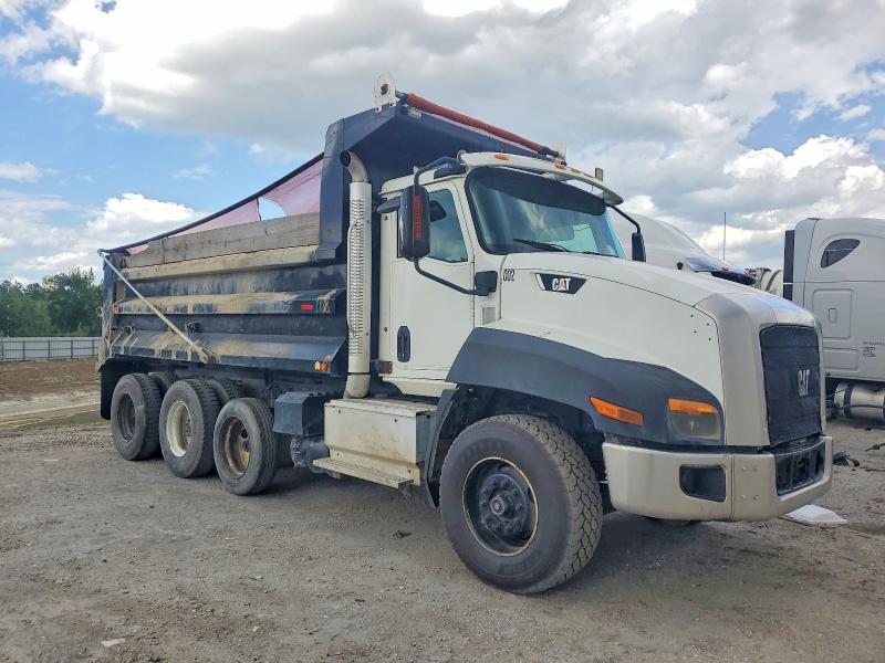 2015 Caterillar All other VIN 3HTJGTKT7FN708953 COPART salvage auction — MINOR DENT/SCRATCHES, AR - CERTIFICATE OF TITLE (P), sold $26,200 on 2026-07-13 (photo 1)