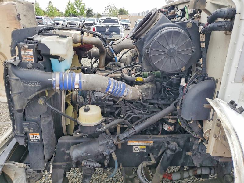 2016 Peterbilt All other VIN 1XP9AJ8X1GD340142 COPART salvage auction — NORMAL WEAR, DV, sold $6,100 on 2026-07-06 (photo 7)