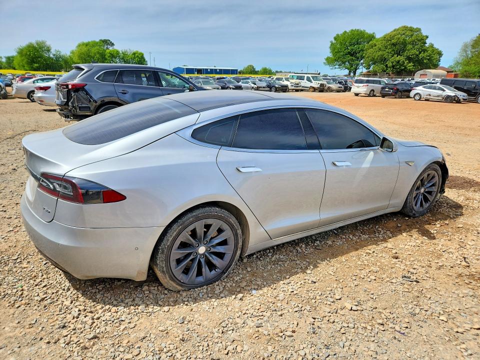 2016 Tesla Model s VIN 5YJSA1E2XGF161943 COPART salvage auction — FRONT END, Al - Certificate Of Title, sold $4,100 on 2026-07-29 (photo 3)